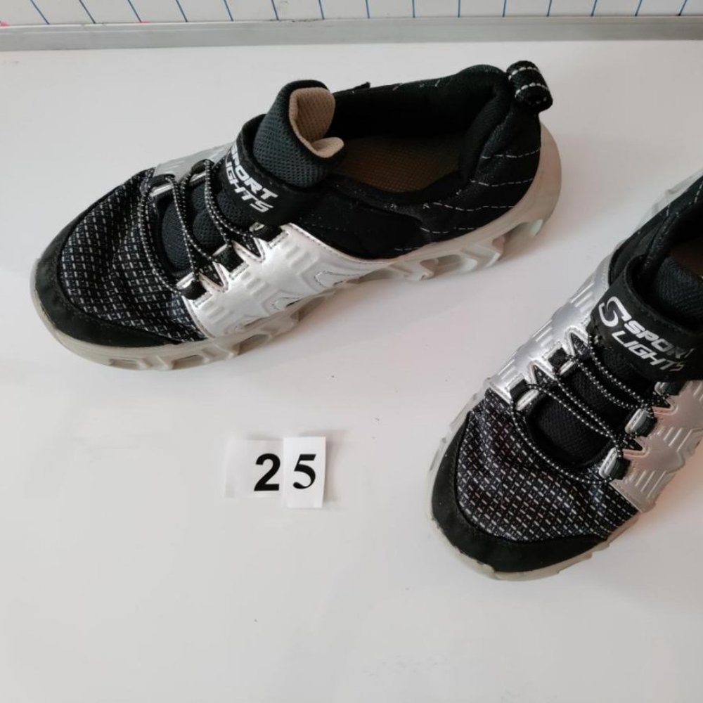 Boy's Esport Lights Sneakers